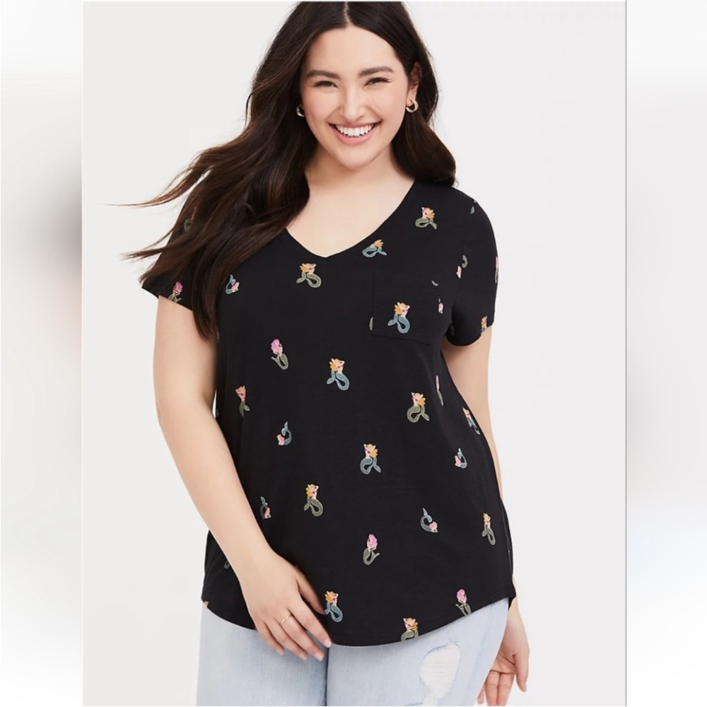 Torrid Pocket Heritage Slub Mermaid Vneck TShirt Sz 3X